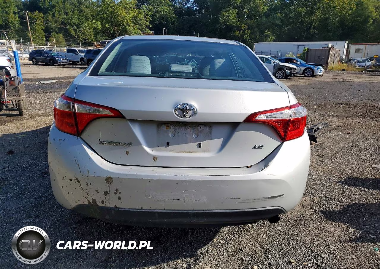2015 Toyota Corolla Le VIN:2T1BURHE1FC359390 - 6