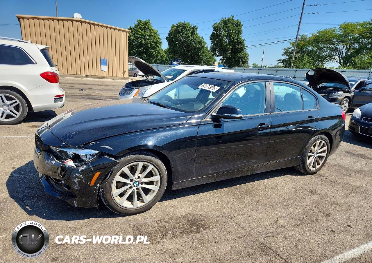 2017 BMW 320 Xi VIN:WBA8A3C37HK692827 - 1