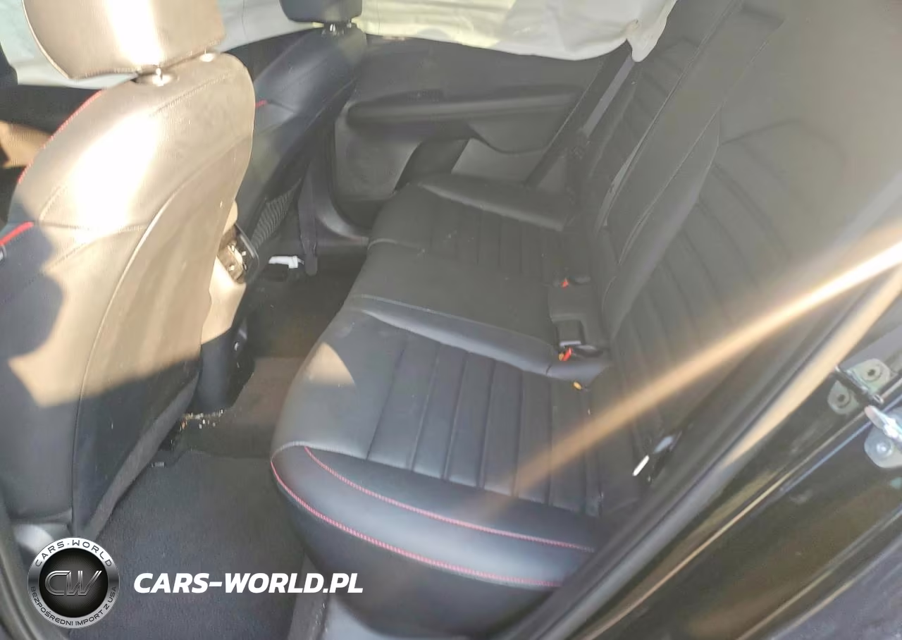 2024 Kia Forte Gt VIN:3KPF44AC8RE809572 - 10