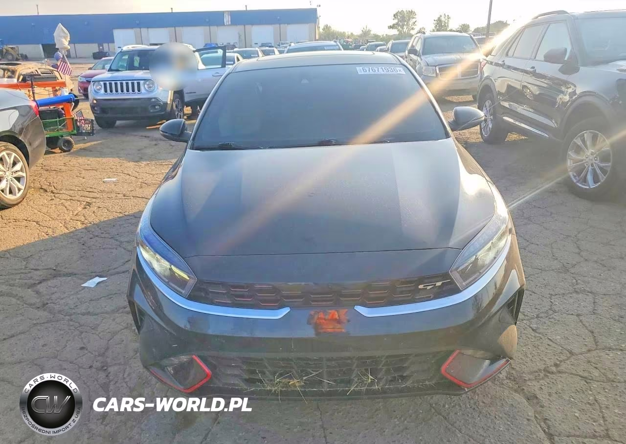 2024 Kia Forte Gt VIN:3KPF44AC8RE809572 - 5