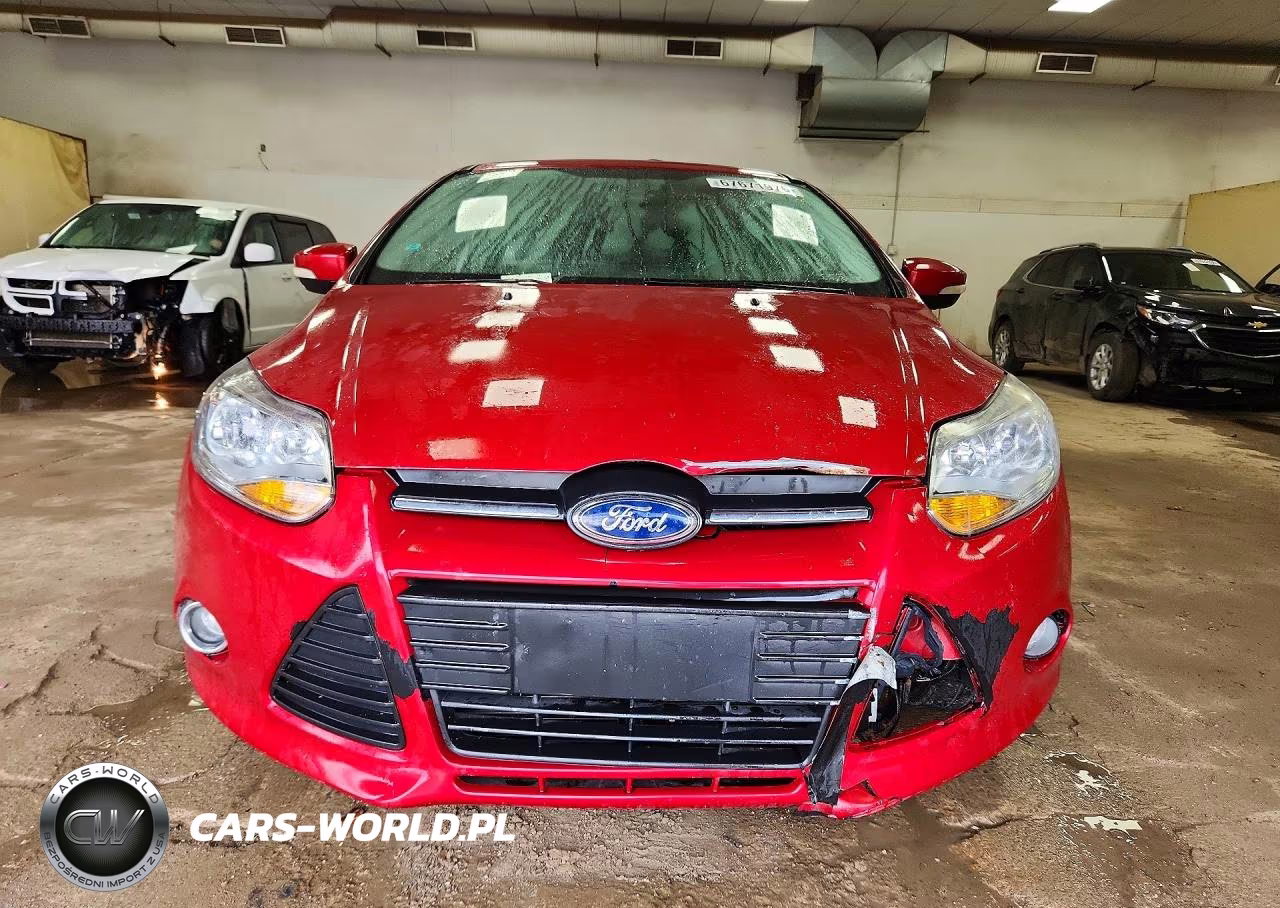 2012 Ford Focus Se VIN:1FAHP3K22CL312098 - 5