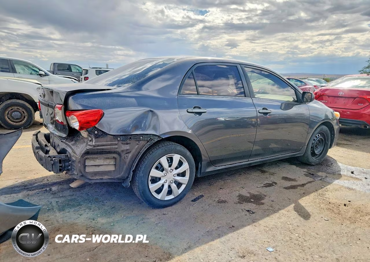 2013 Toyota Corolla Le VIN:5YFBU4EE9DP192426 - 3