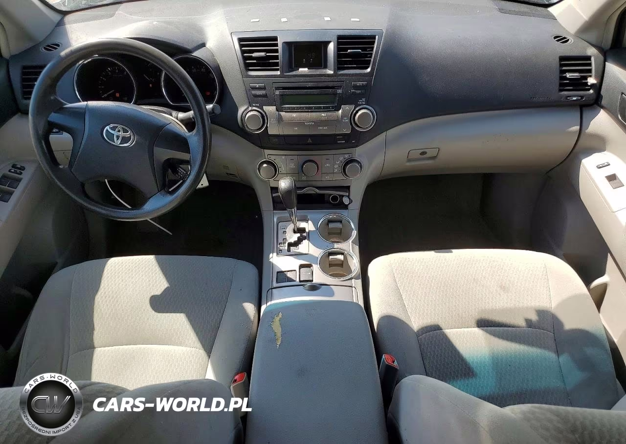 2010 Toyota Highlander Base VIN:5TDZK3EH1AS010472 - 8