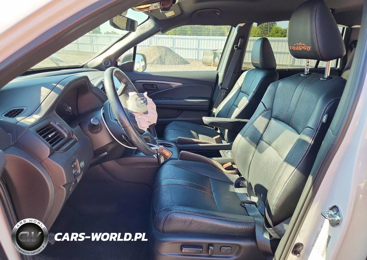 2023 Honda Passport Trail Sport VIN:5FNYF8H68PB018380 - 7