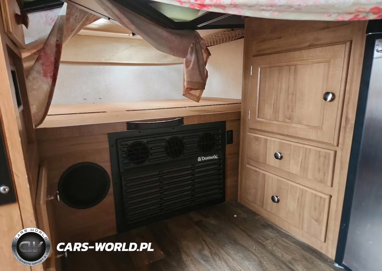 2017 Forest River Flagstaff Pop-Up Camper VIN:4X4CFSU12HD177674 - 6