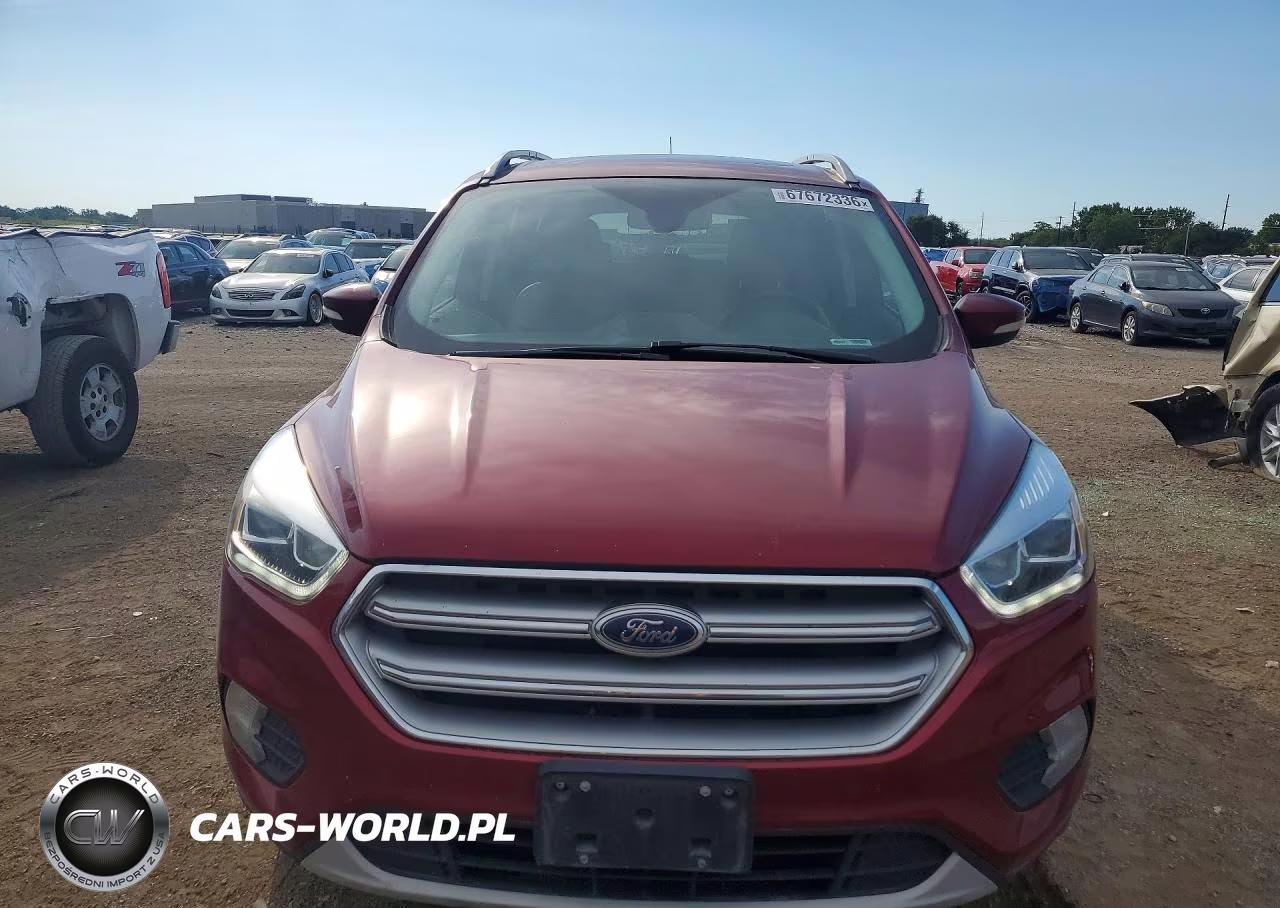 2017 Ford Escape Titanium VIN:1FMCU9J94HUB89030 - 5