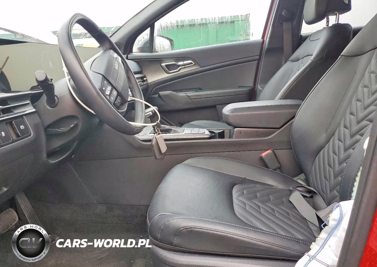 2026 Kia Sportage X Line VIN:5XYK6CDF9TG337790 - 7