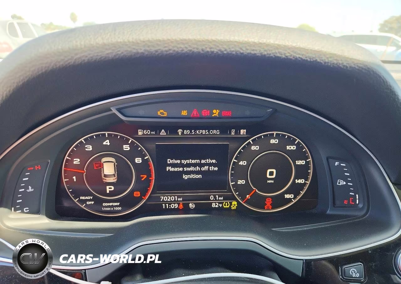 2019 Audi Q7 Premium Plus VIN:WA1LAAF73KD035089 - 9