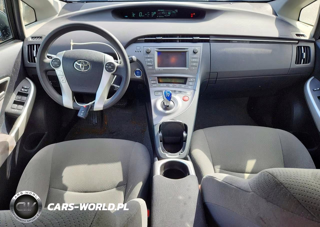 2014 Toyota Prius Three VIN:JTDKN3DU5E0370604 - 8