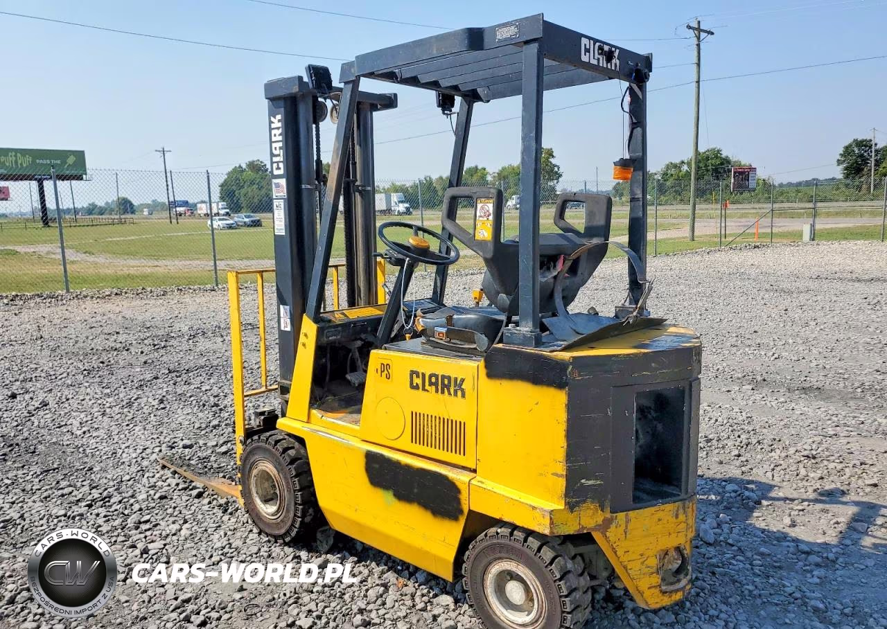1992 Clark Gps15 - Forklift VIN:GP12700099240KF - 3