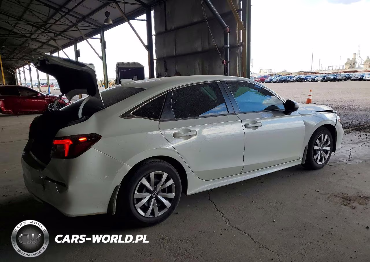 2026 Honda Civic Lx VIN:2HGFE2F24TH557012 - 3