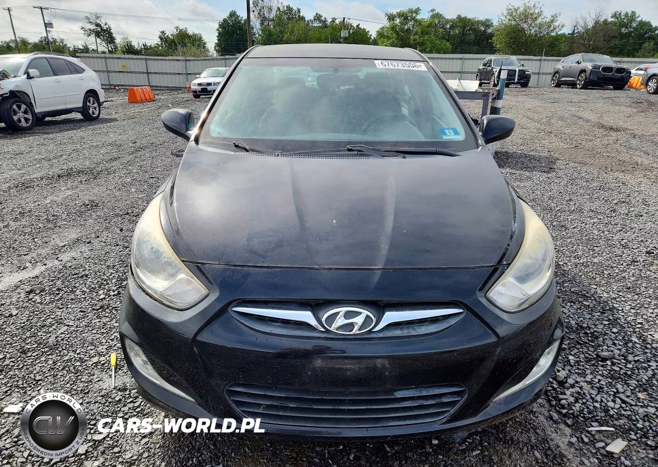 2013 Hyundai Accent Gls VIN:KMHCU4AE1DU577570 - 5