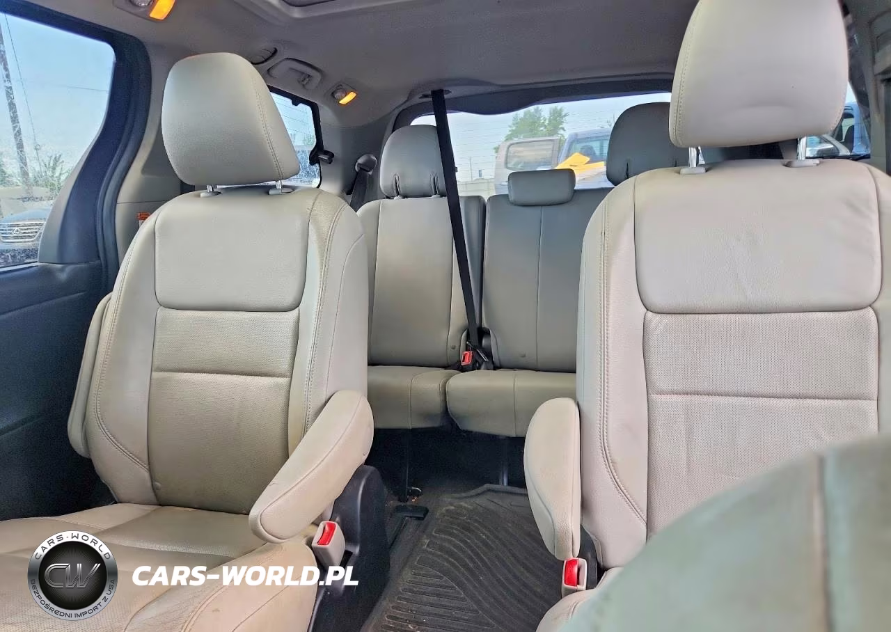 2015 Toyota Sienna Limited 7-Passenger VIN:5TDDK3DC8FS098282 - 10