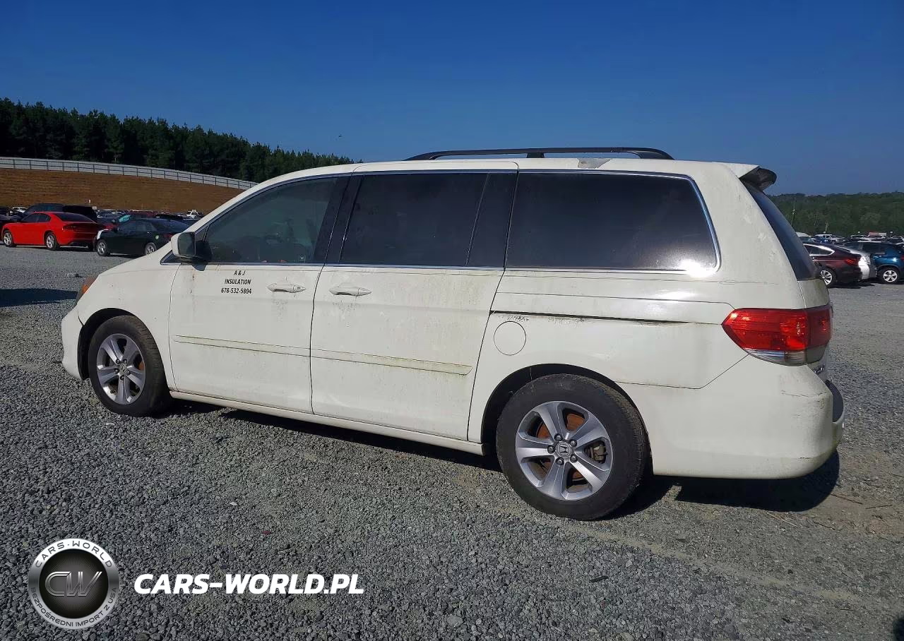 2010 Honda Odyssey Touring VIN:5FNRL3H90AB097478 - 2