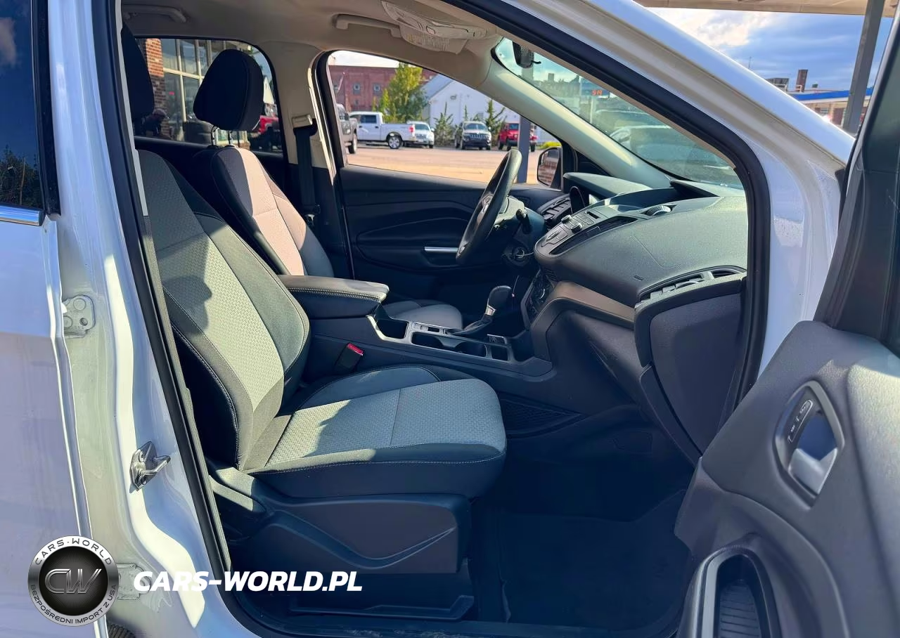 2017 Ford Escape Se VIN:1FMCU9GD8HUC04625 - 5