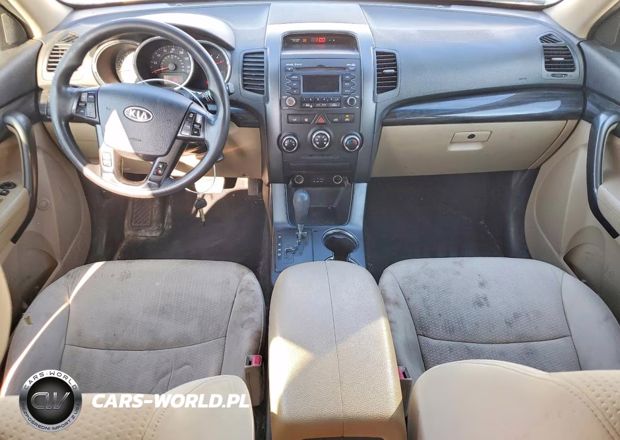 2013 Kia Sorento Lx VIN:5XYKTDA26DG403455 - 8