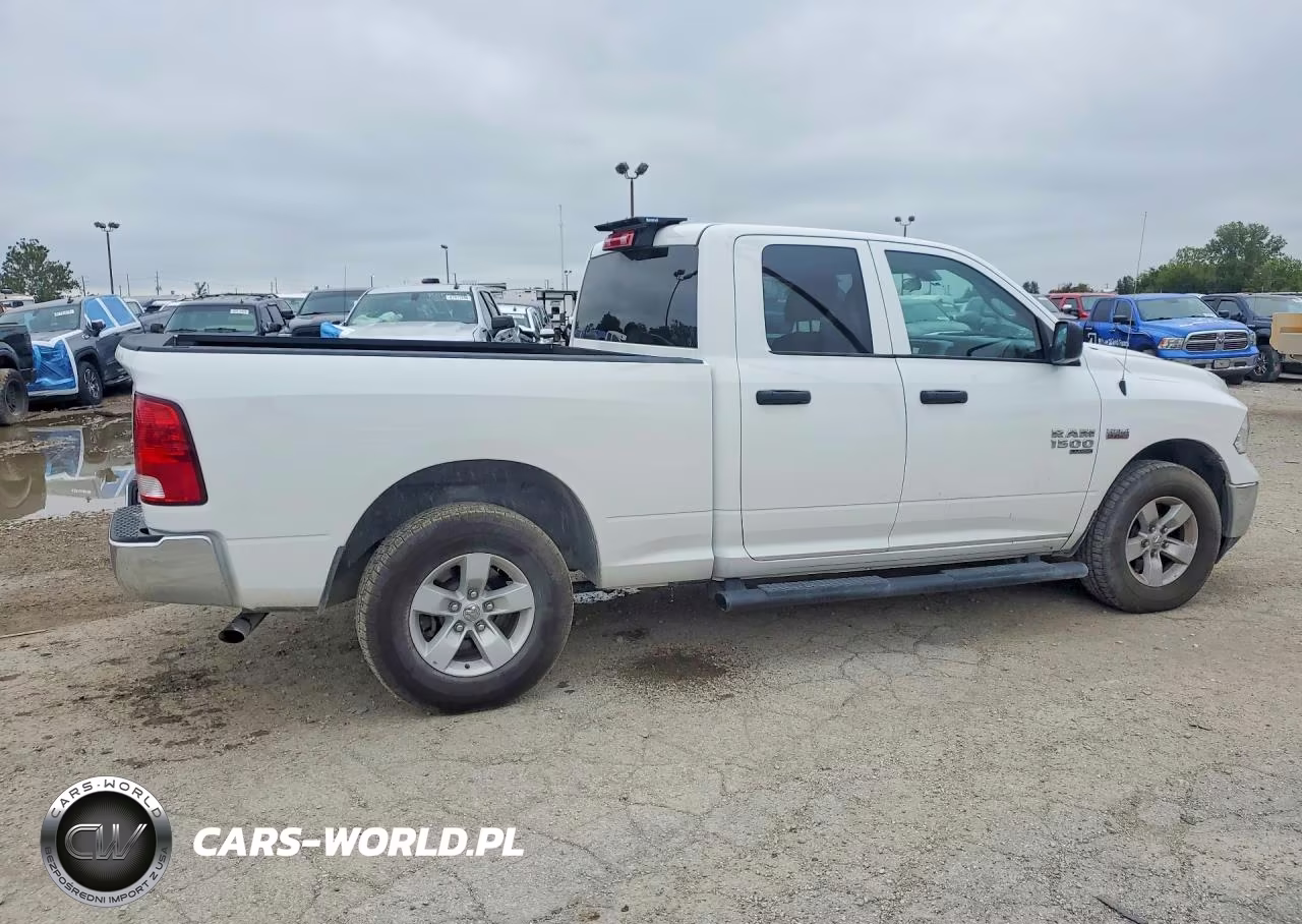 2024 Ram 1500 Classic Tradesman VIN:1C6RR7FT4RS153075 - 3