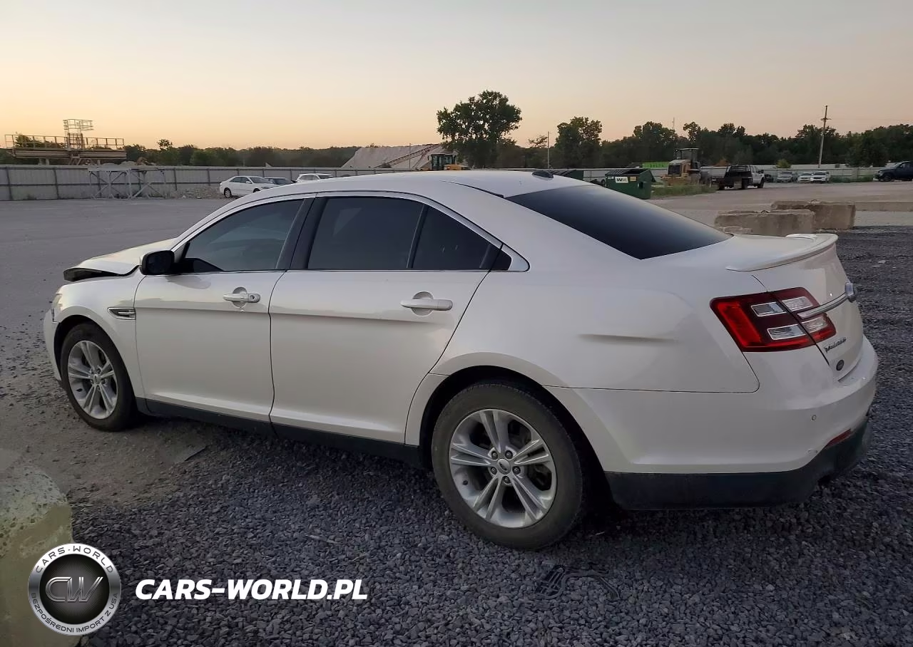 2015 Ford Taurus Sel VIN:1FAHP2H85FG128793 - 2