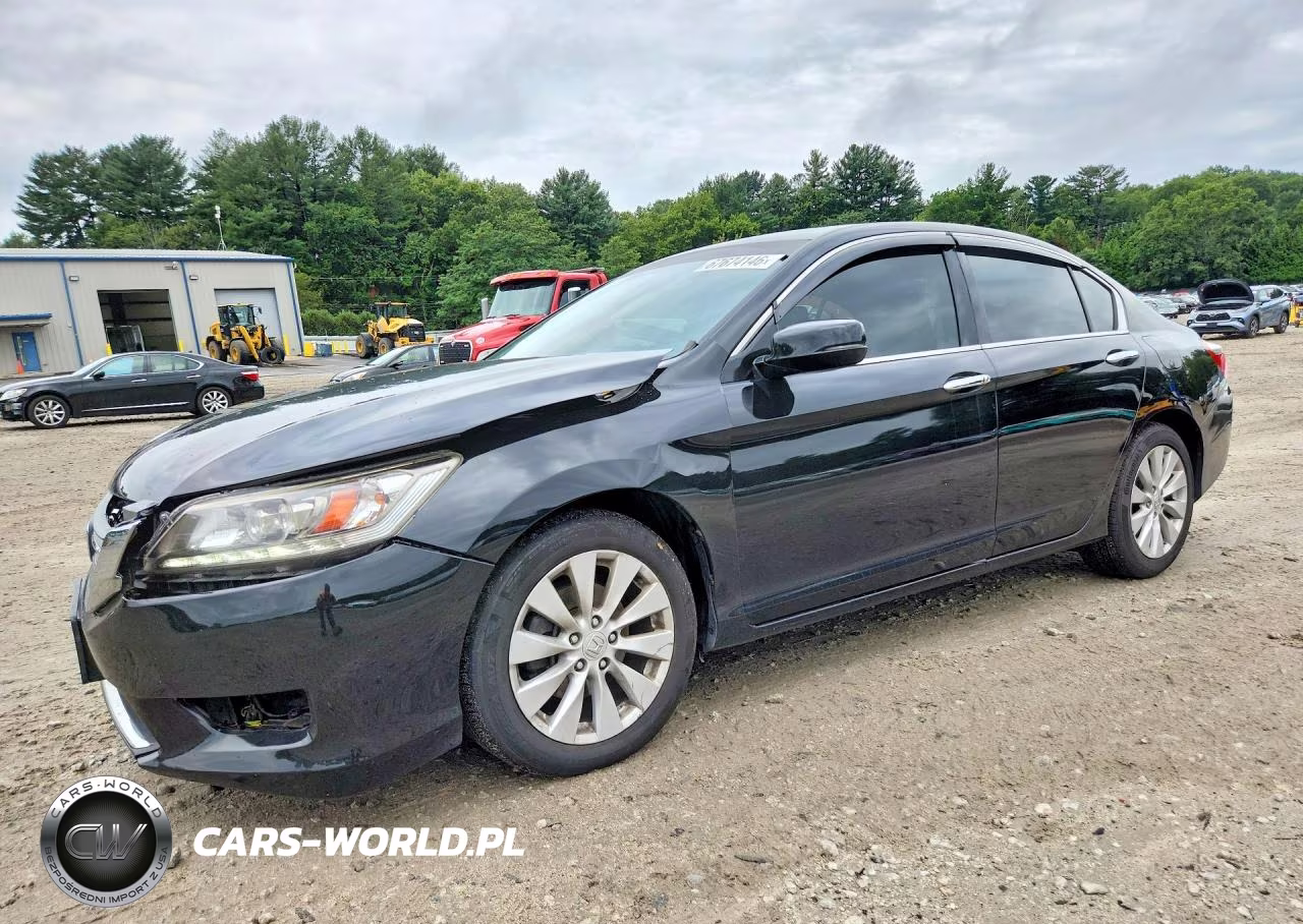2015 Honda Accord Touring VIN:1HGCR3F91FA020837 - 1
