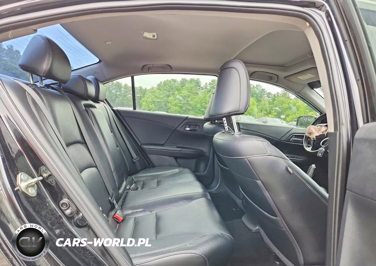 2015 Honda Accord Touring VIN:1HGCR3F91FA020837 - 10