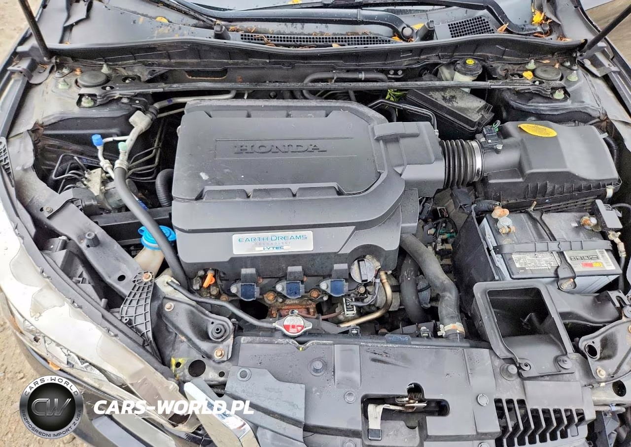 2015 Honda Accord Touring VIN:1HGCR3F91FA020837 - 11