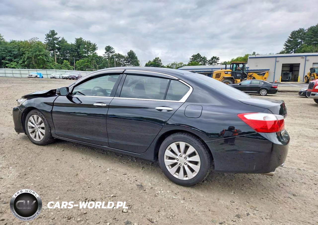 2015 Honda Accord Touring VIN:1HGCR3F91FA020837 - 2