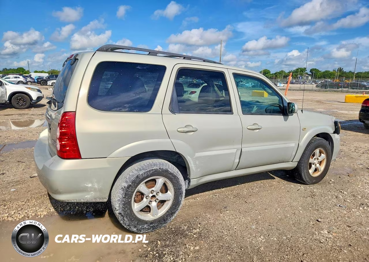 2005 Mazda Tribute S VIN:4F2YZ06155KM41529 - 3
