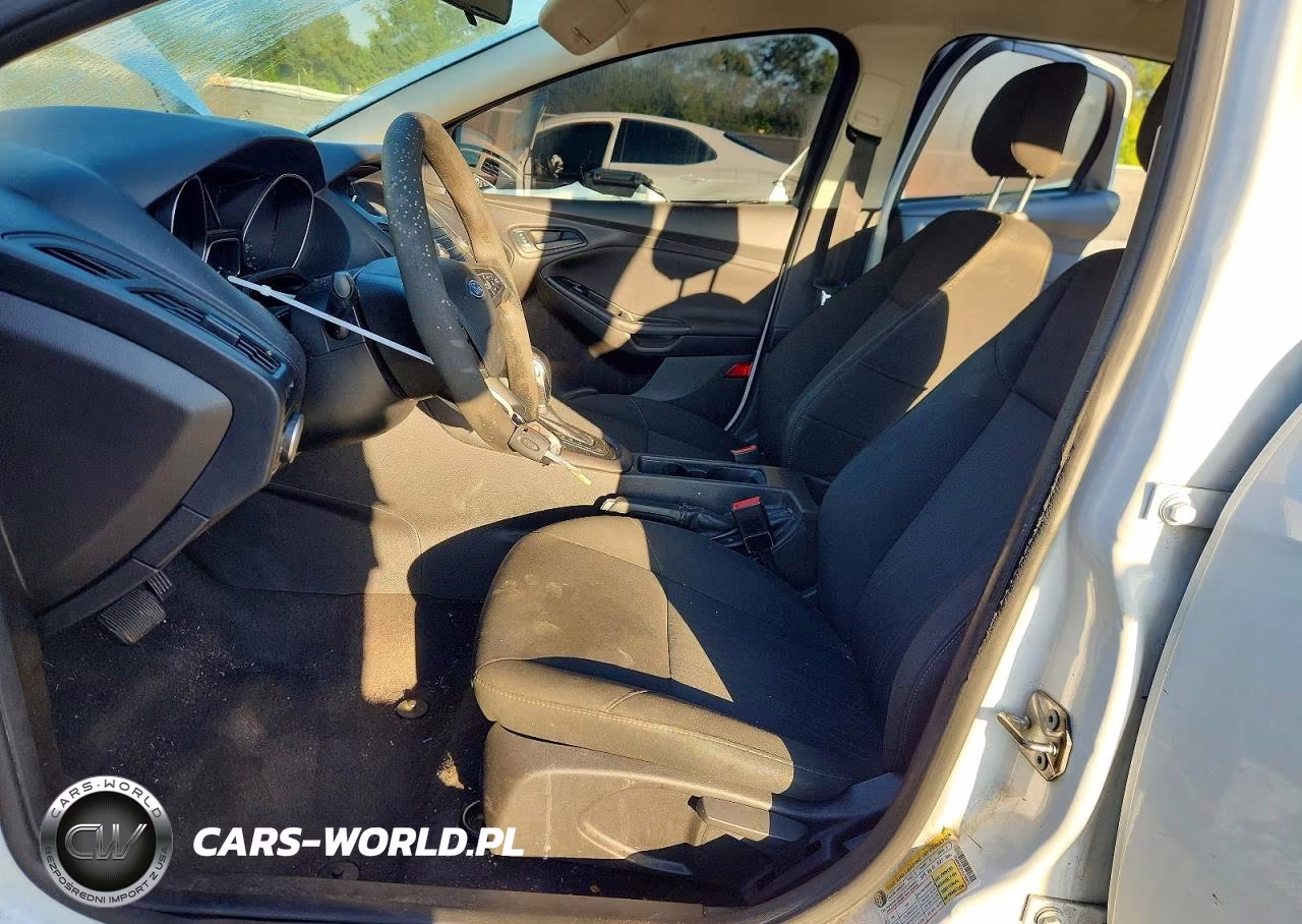2018 Ford Focus S VIN:1FADP3E20JL255875 - 7