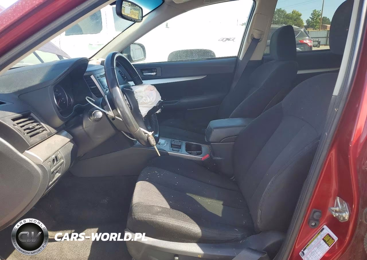 2013 Subaru Outback 2.5I Premium VIN:4S4BRBCC5D3209332 - 7