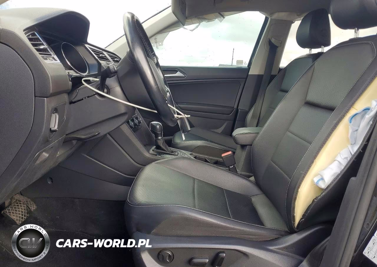2018 Volkswagen Tiguan VIN:3VV2B7AX8JM154141 - 7