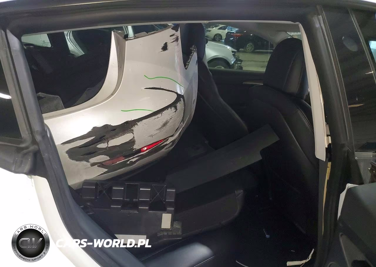 2021 Tesla Model 3 VIN:5YJ3E1EA3MF985469 - 10