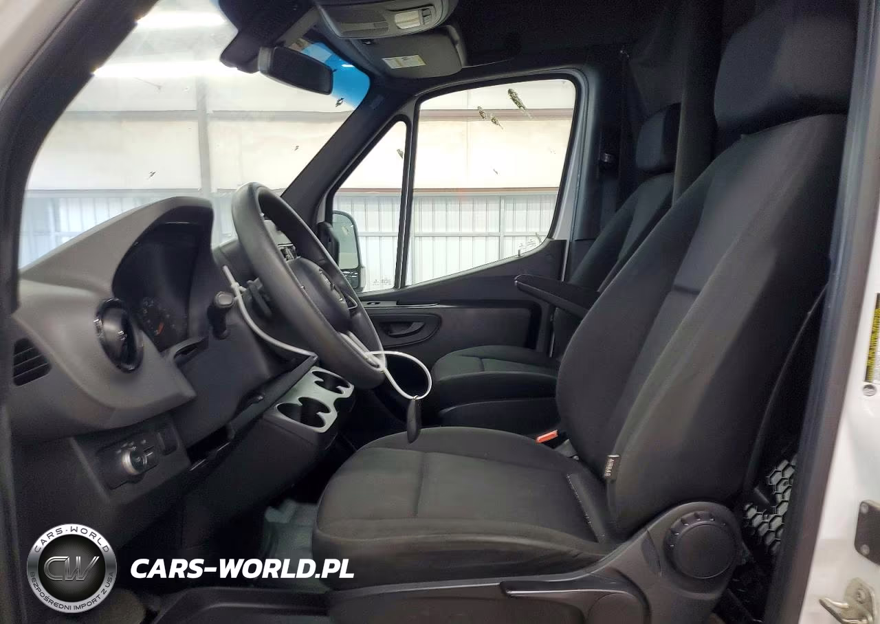 2021 Mercedes-Benz Sprinter 2500 VIN:W1Y40CHY8MT060945 - 7
