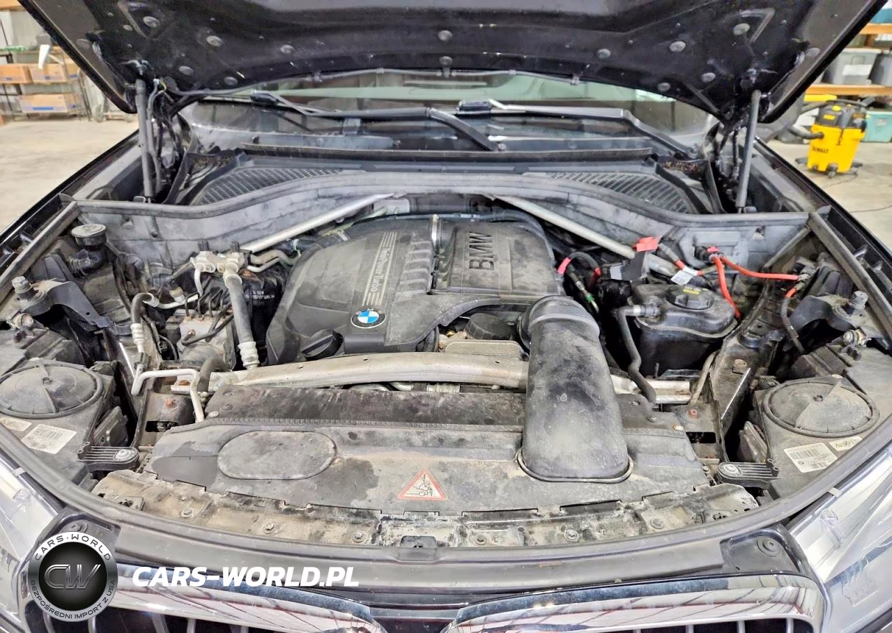 2015 BMW X5 xDrive35I VIN:5UXKR0C56F0P12641 - 12