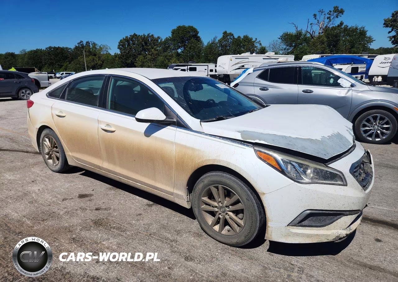 2016 Hyundai Sonata Se VIN:5NPE24AF3GH294422 - 4