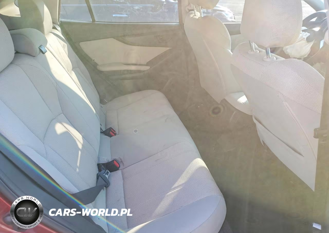 2018 Subaru Impreza Premium VIN:4S3GTAB64J3739644 - 10
