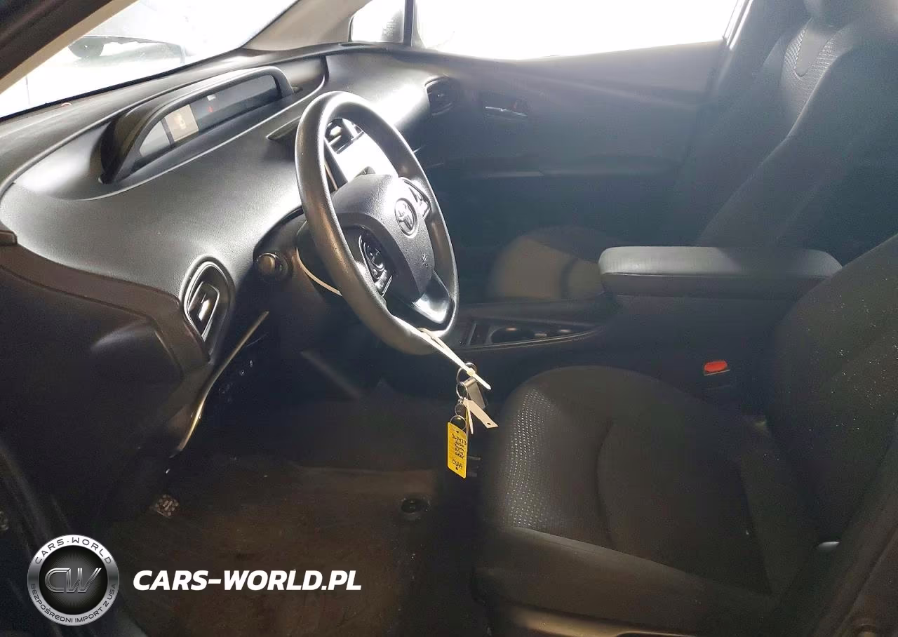 2020 Toyota Prius Le VIN:JTDKARFU1L3113382 - 7