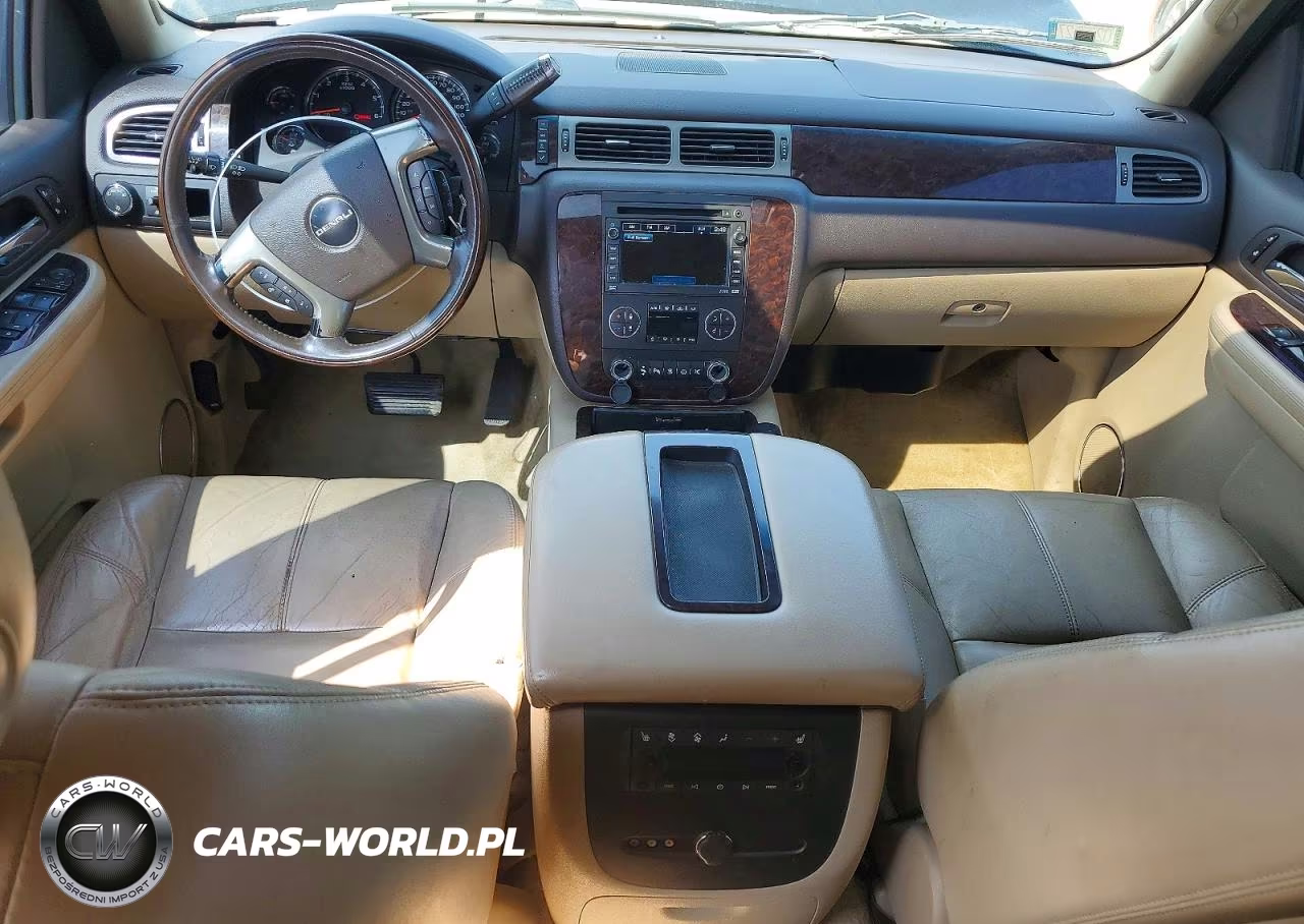 2008 GMC Yukon Denali VIN:1GKFK63878J205026 - 8