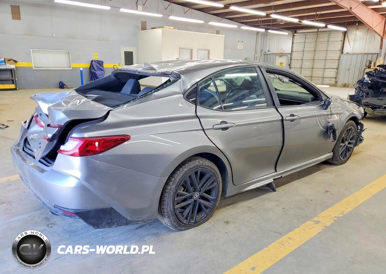 2025 Toyota Camry Se VIN:4T1DAACK8SU525350 - 3