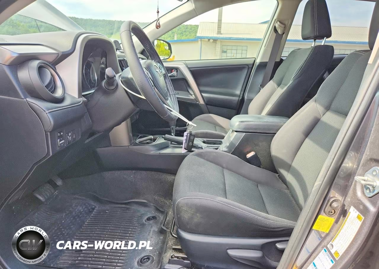 2018 Toyota Rav4 Hybrid Xle VIN:JTMRJREVXJD223167 - 7