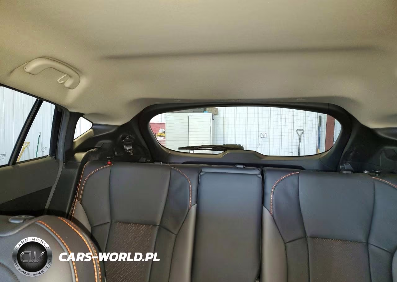 2025 Subaru Crosstrek Limited VIN:4S4GUHL62S3763720 - 10