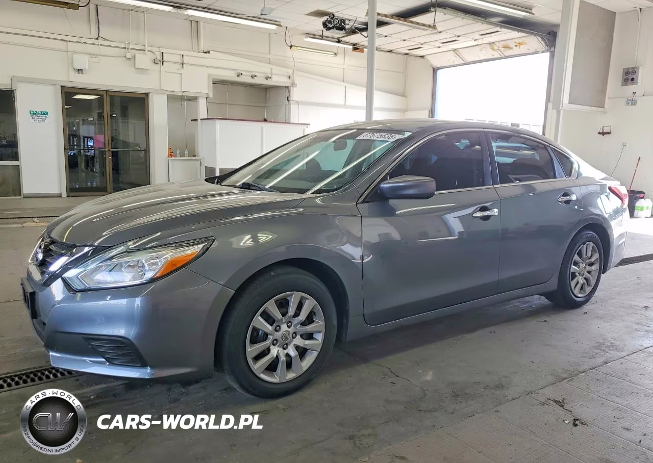 2017 Nissan Altima 2.5 S VIN:1N4AL3AP4HN350115 - 1