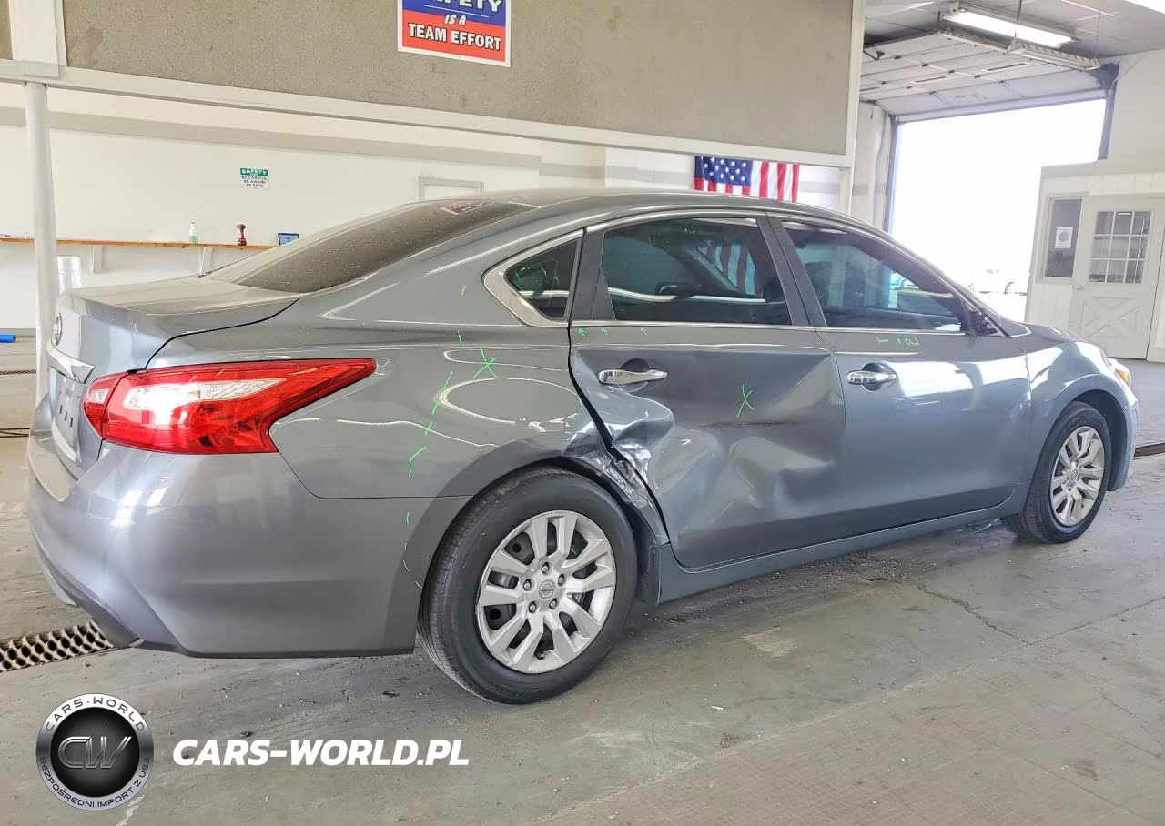 2017 Nissan Altima 2.5 S VIN:1N4AL3AP4HN350115 - 3