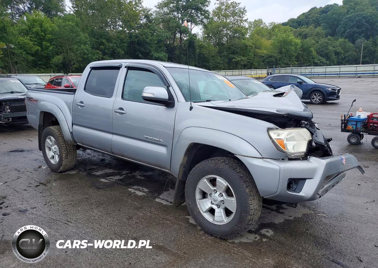 2014 Toyota Tacoma V6 VIN:3TMLU4EN7EM150432 - 4
