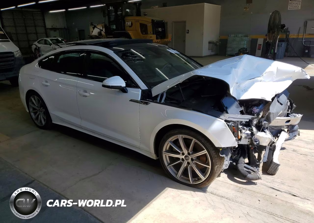 2025 Audi A5 Premium 45 VIN:WAUDACF54SA007613 - 4