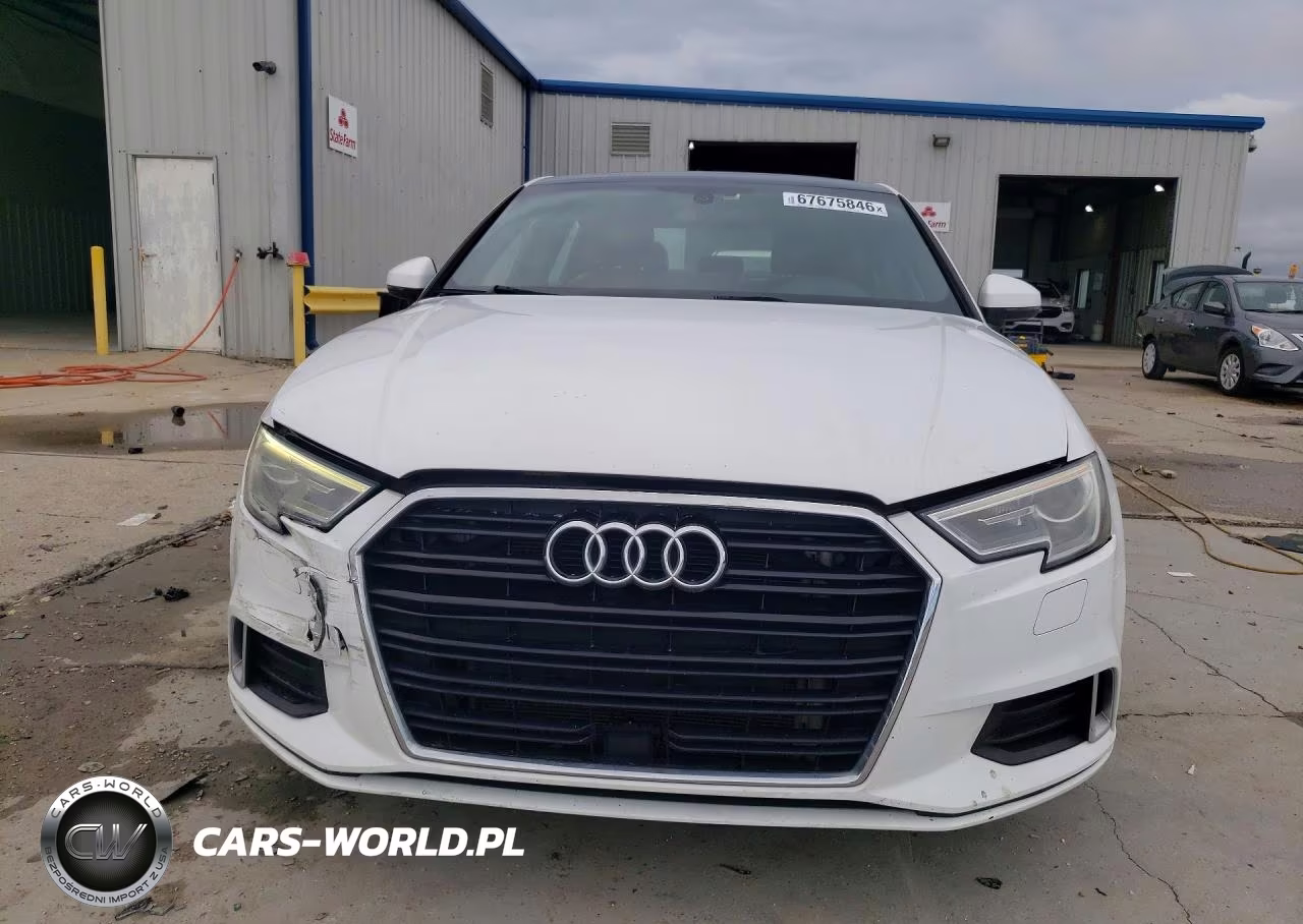 2018 Audi A3 Premium VIN:WAUAUGFF7J1071802 - 5