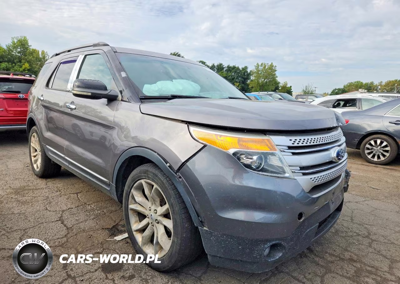 2013 Ford Explorer Xlt VIN:1FM5K8D85DGA81892 - 4