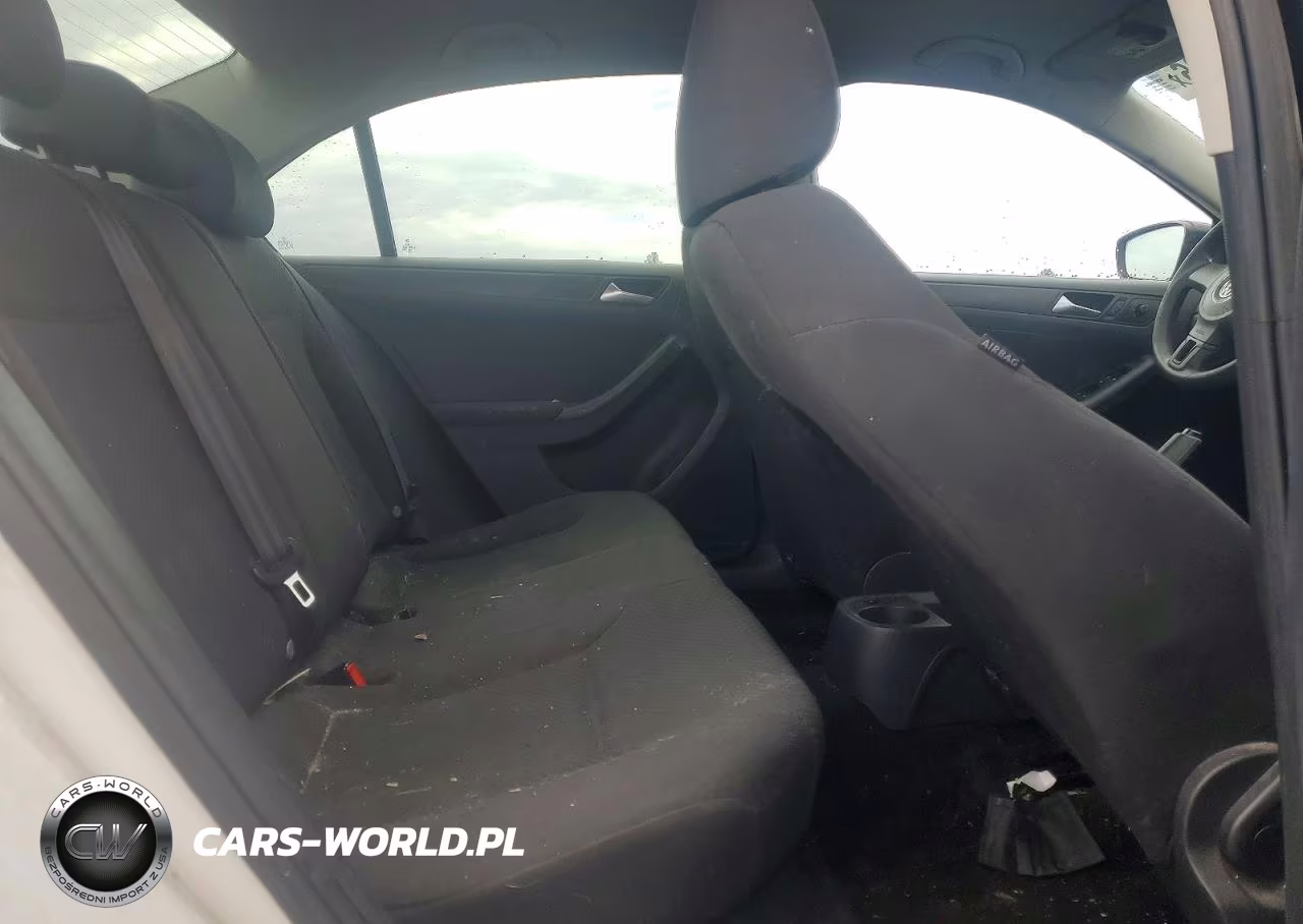 2012 Volkswagen Jetta Base VIN:3VW2K7AJ3CM467320 - 10