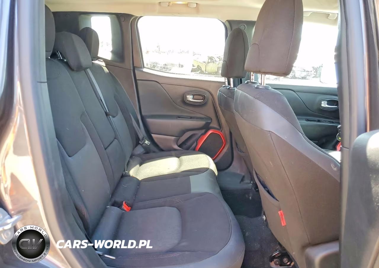 2017 Jeep Renegade Trailhawk VIN:ZACCJBCB1HPG12295 - 11