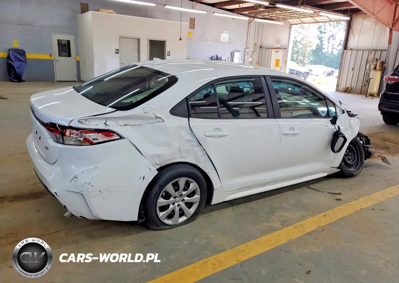 2026 Toyota Corolla Le VIN:5YFB4MDE8TP398577 - 3