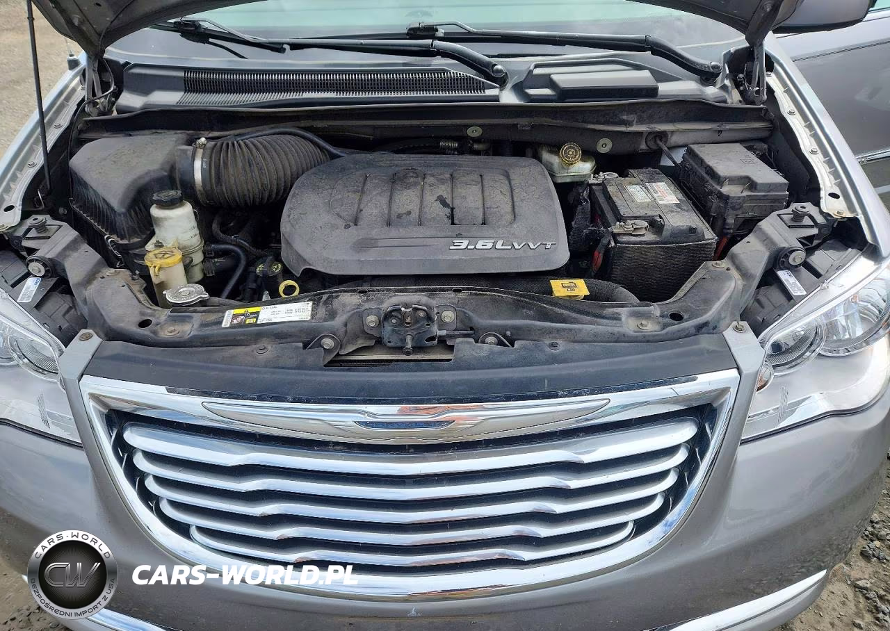 2013 Chrysler Town & Country Touring VIN:2C4RC1BG4DR675523 - 12